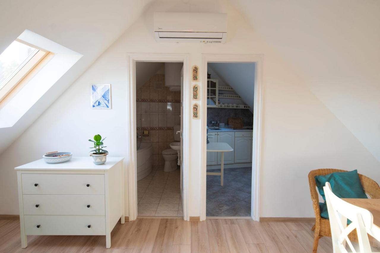 Darvin Apartman Eger Exterior photo